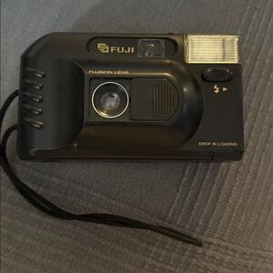Fuji Black Film Camera. Drop in loading. Black. untested as is